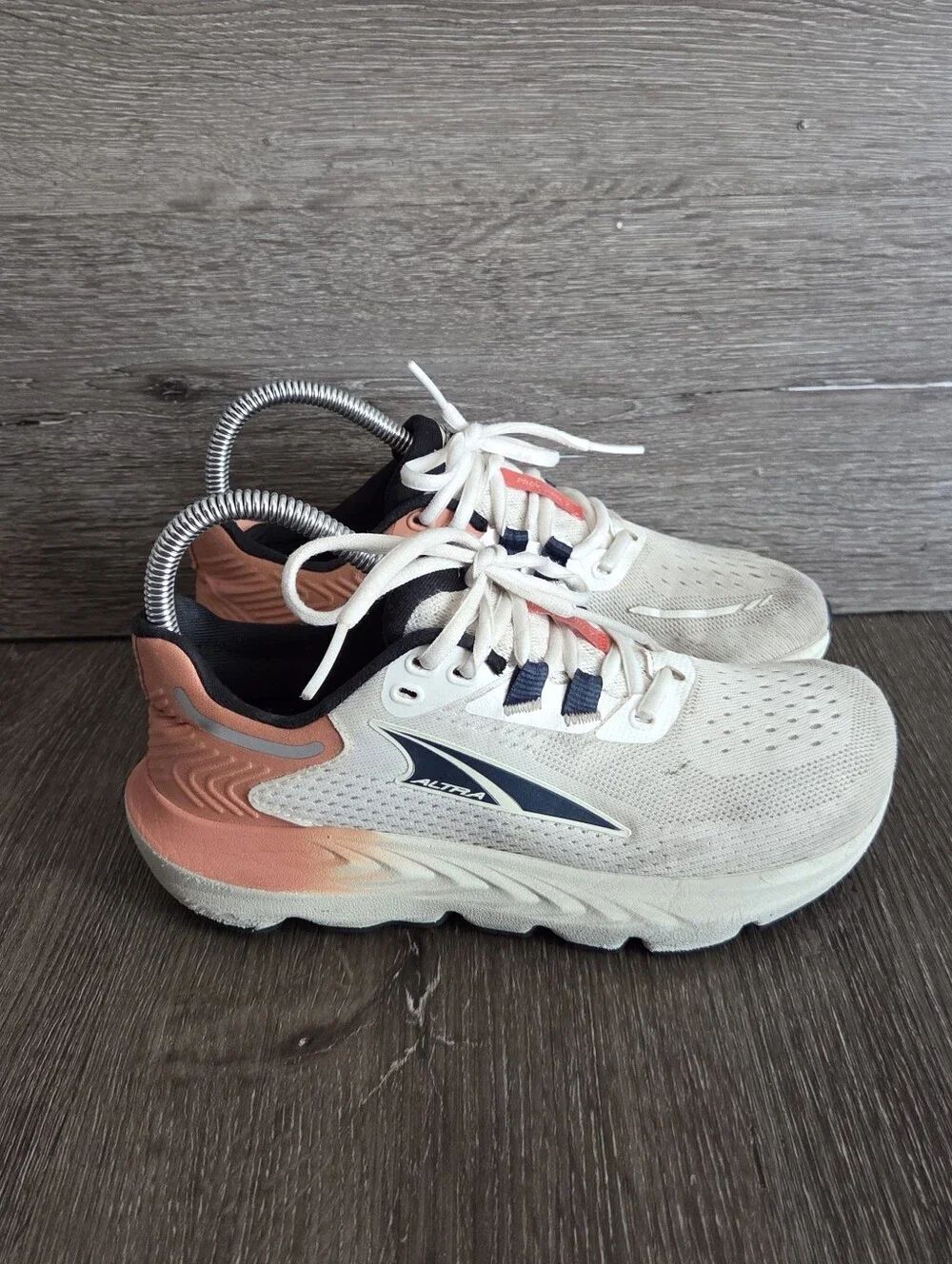 AltraโWomen's Provision 7 Road Running Shoes - Size 6 - White/Coral